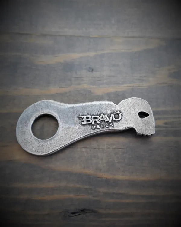 BBH-3 Skull Wing Bell Hanger